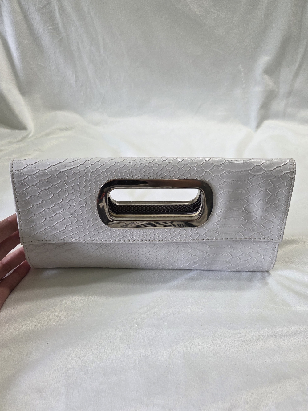 White Textured Faux-Snake Envelope Clutch with Metallic Handle Magnetic Closure - Picture 9 of 10